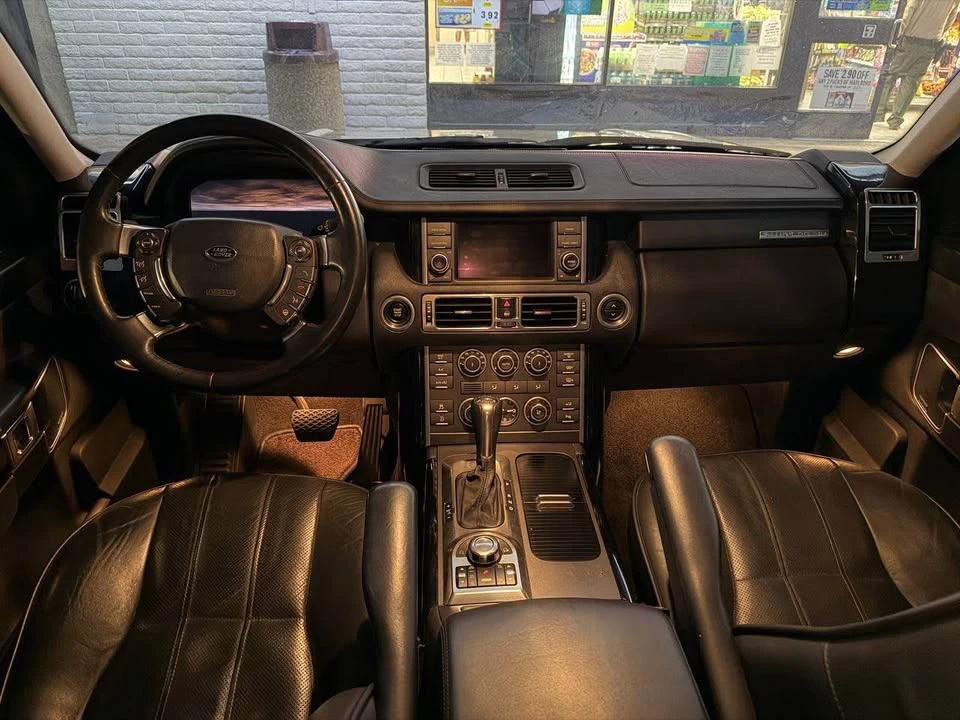 2010 Land Rover Range Rover L322 - Image 10 of 15