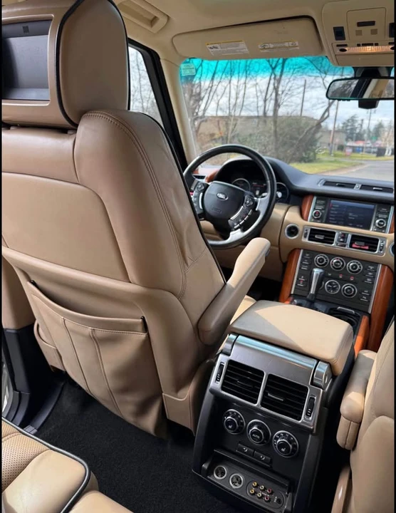 2010 Land Rover Range Rover L322 - Image 8 of 11