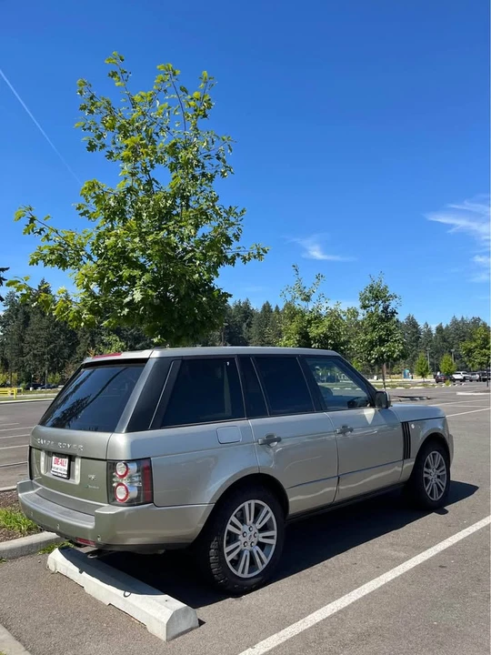 2010 Land Rover Range Rover L322 - Image 5 of 11