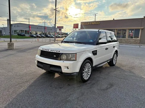 2010 Land Rover Range Rover HSE Sport Utility 4D