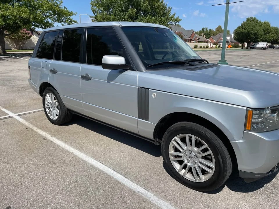 2010 Land Rover Range Rover L322 - Image 3 of 14