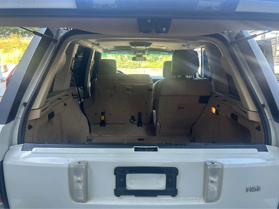 2010 Land Rover Range Rover L322 - Image 7 of 18
