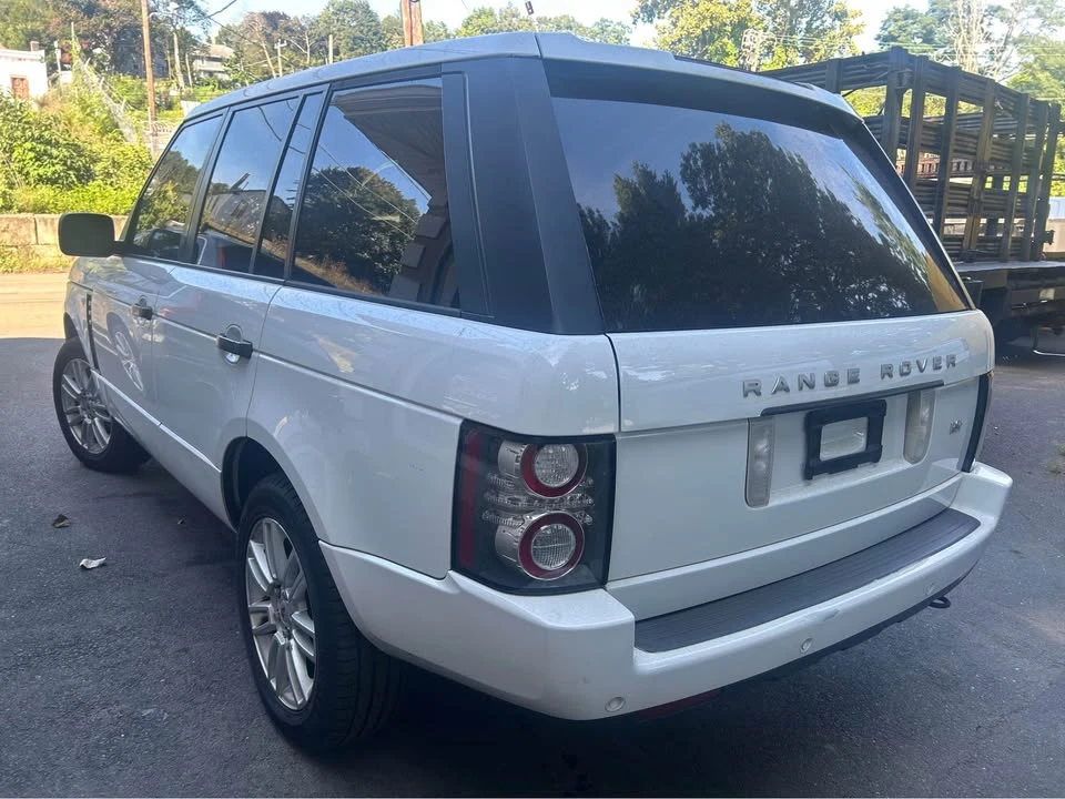 2010 Land Rover Range Rover L322 - Image 5 of 18
