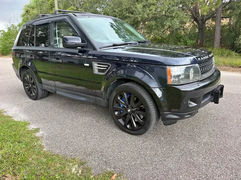 2010 Land Rover Range Rover HSE Sport Utility 4D
