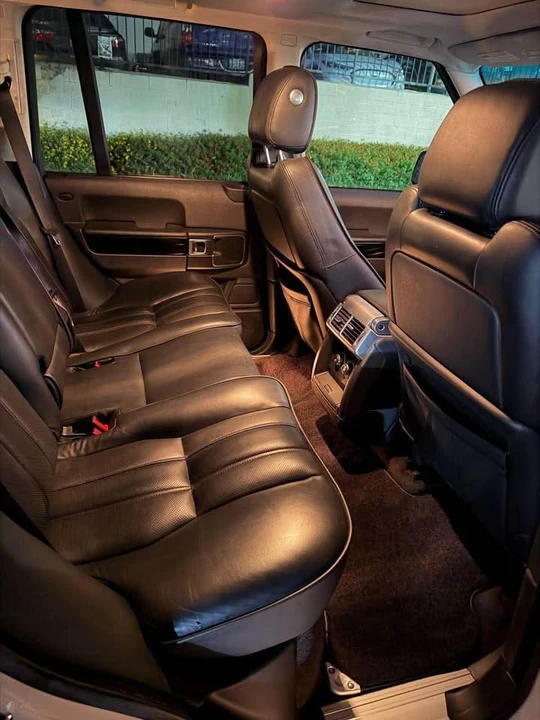 2010 Land Rover Range Rover L322 - Image 8 of 10