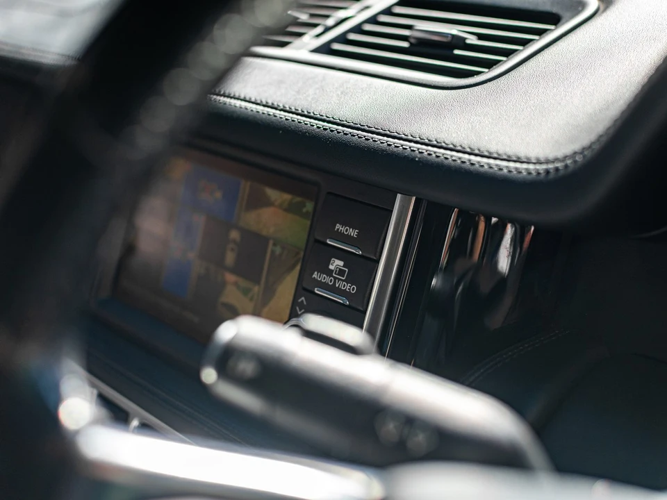 2010 Land Rover Range Rover L322 - Image 30 of 30