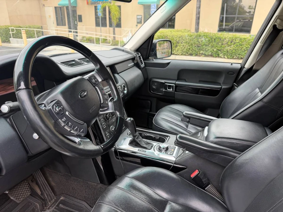 2010 Land Rover Range Rover L322 - Image 8 of 17