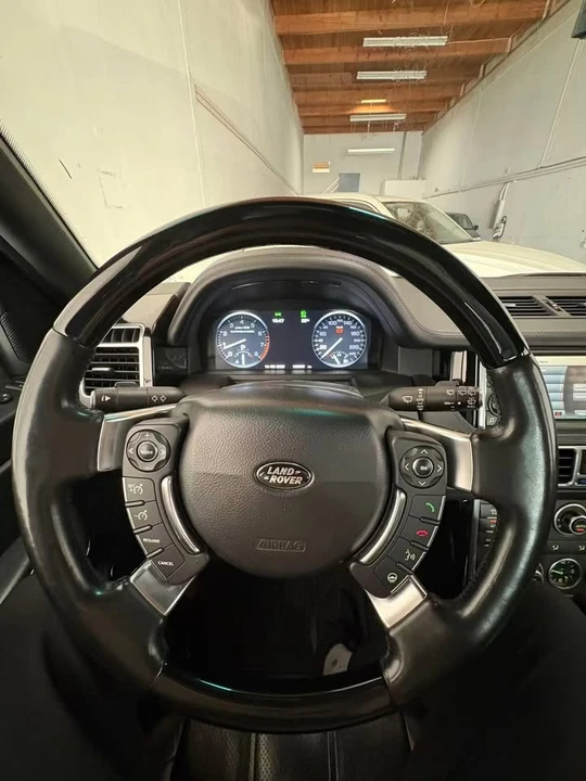 2010 Land Rover Range Rover L322 - Image 5 of 8