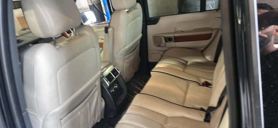 2010 Land Rover Range Rover L322 - Image 6 of 6