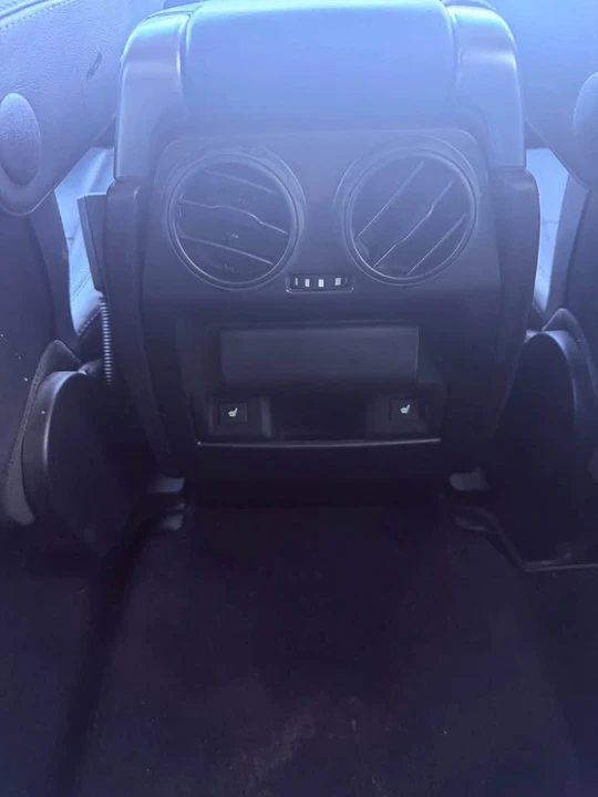 2010 Land Rover Range Rover L322 - Image 12 of 15