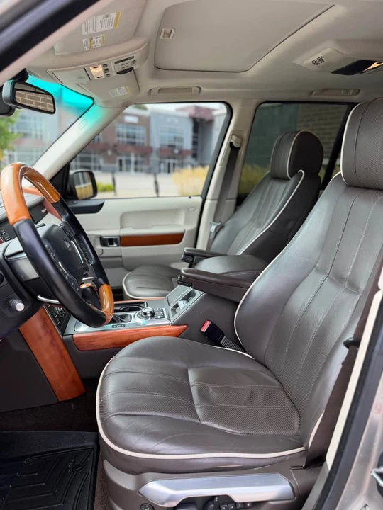 2010 Land Rover Range Rover L322 - Image 10 of 20
