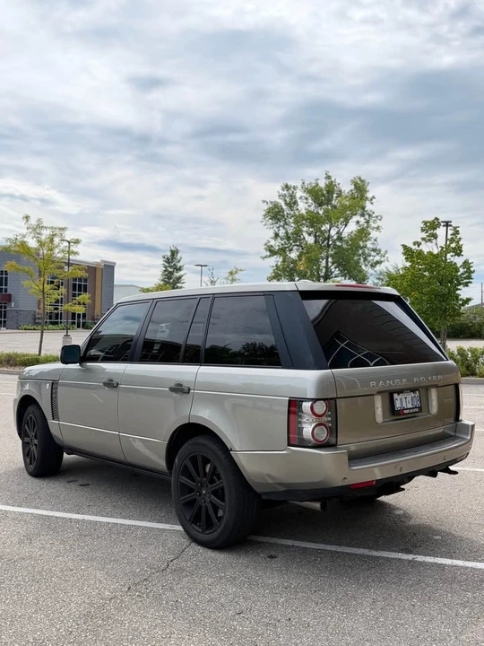 2010 Land Rover Range Rover L322 - Image 7 of 20