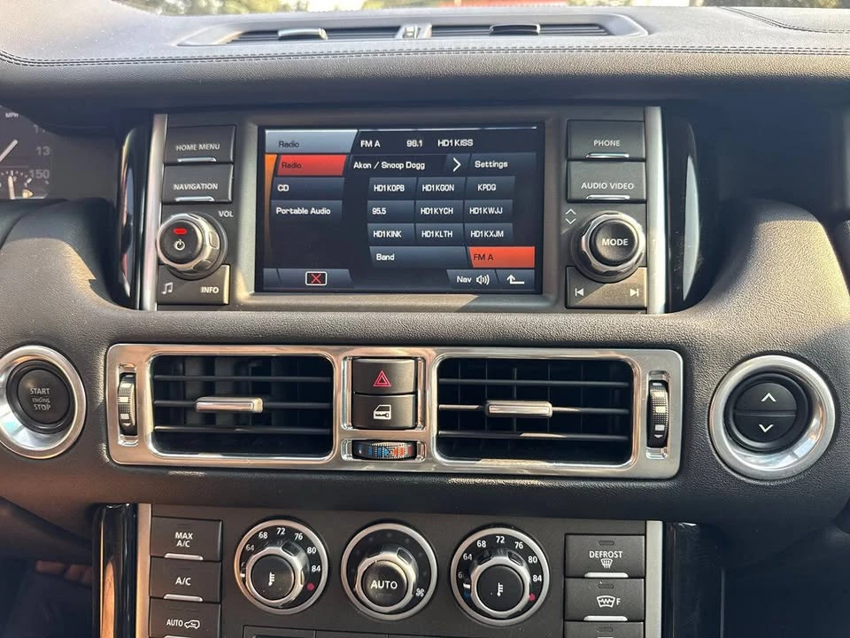 2010 Land Rover Range Rover L322 - Image 15 of 20