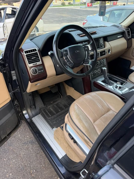 2010 Land Rover Range Rover L322 - Image 3 of 6