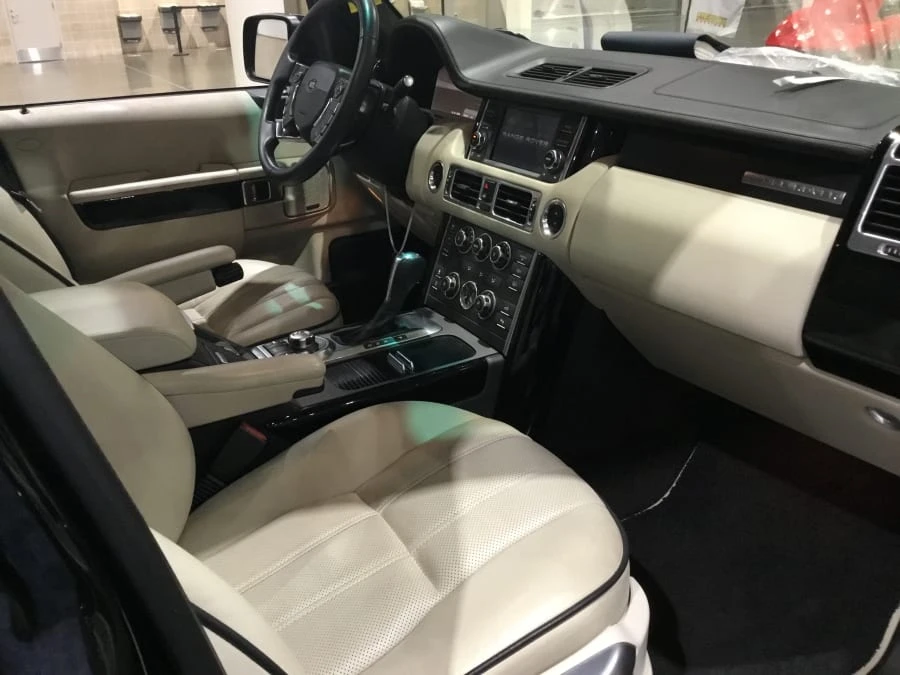 2010 Land Rover Range Rover L322 - Image 6 of 8