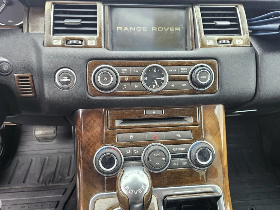 2010 Land Rover Range Rover Sport L320 - Image 14 of 17