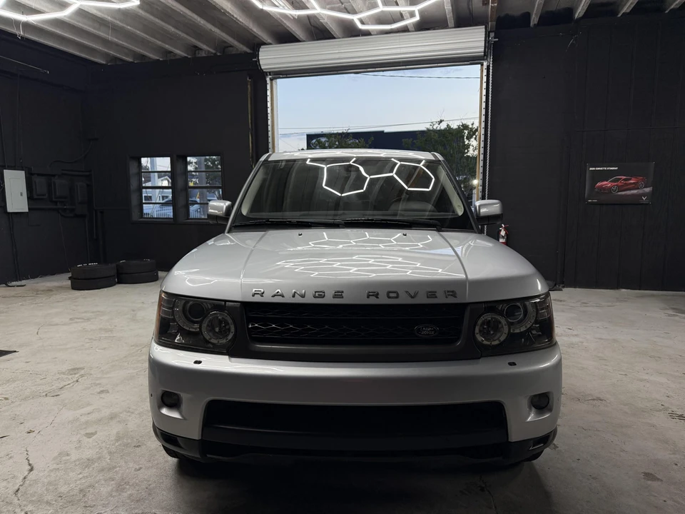 2010 Land Rover Range Rover Sport L320 - Image 2 of 31