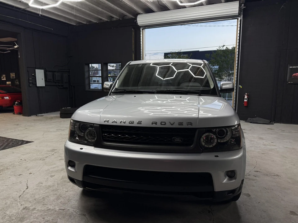 2010 Land Rover Range Rover Sport L320 - Image 3 of 31