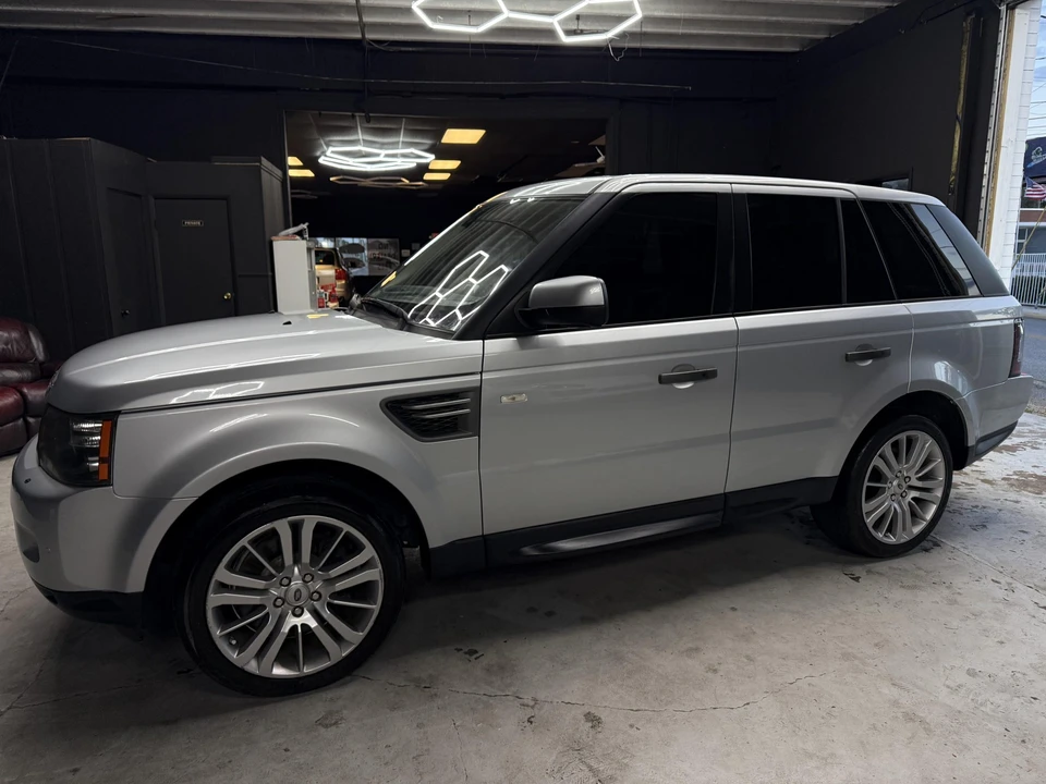2010 Land Rover Range Rover Sport L320 - Image 8 of 31