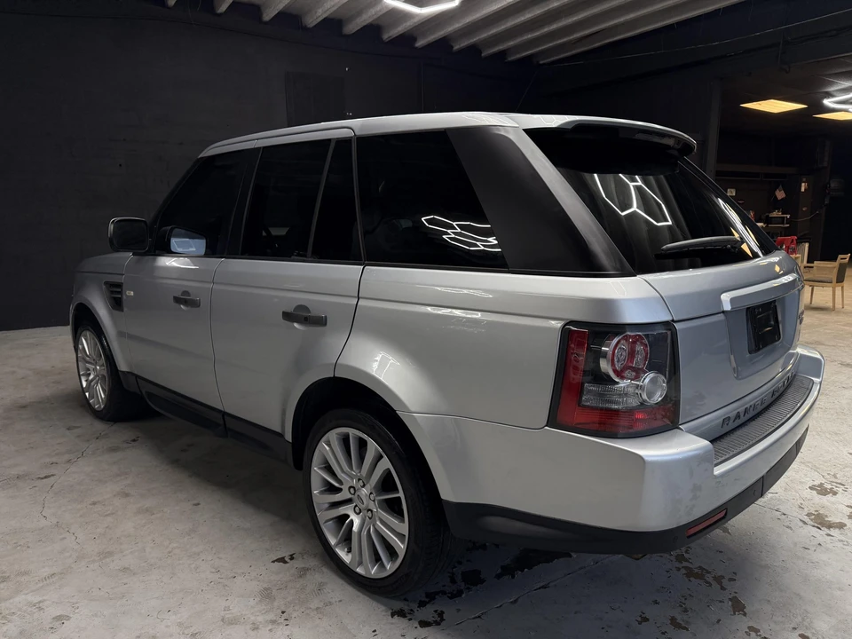 2010 Land Rover Range Rover Sport L320 - Image 14 of 31