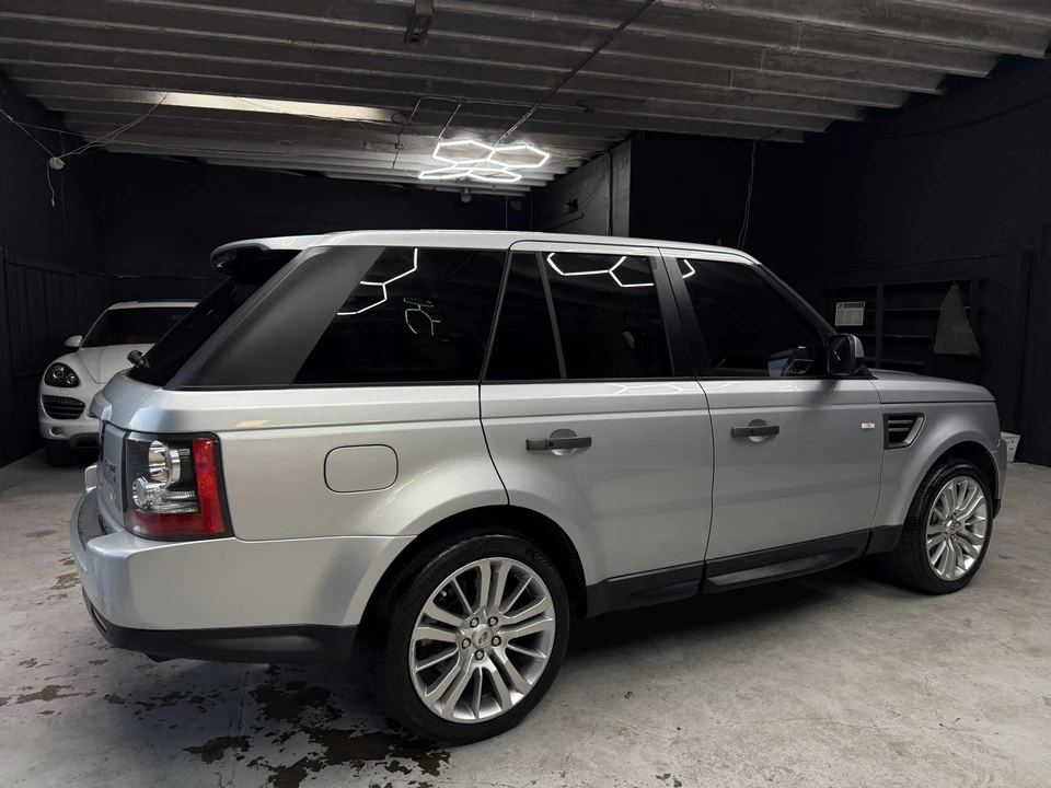 2010 Land Rover Range Rover Sport L320 - Image 25 of 31