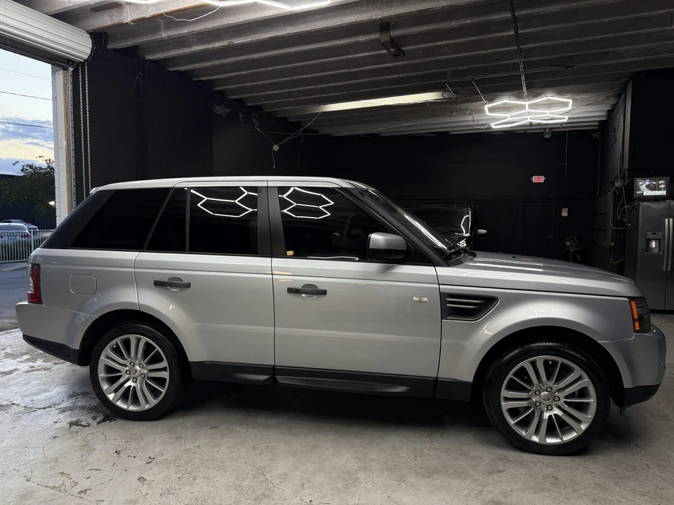 2010 Land Rover Range Rover Sport L320 - Image 29 of 31
