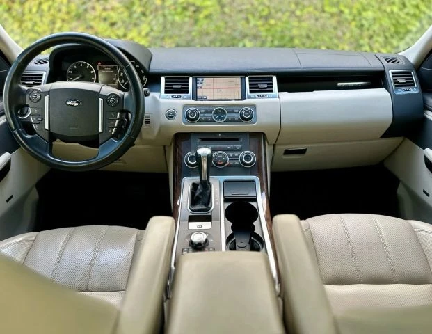 2010 Land Rover Range Rover Sport L320 - Image 17 of 21