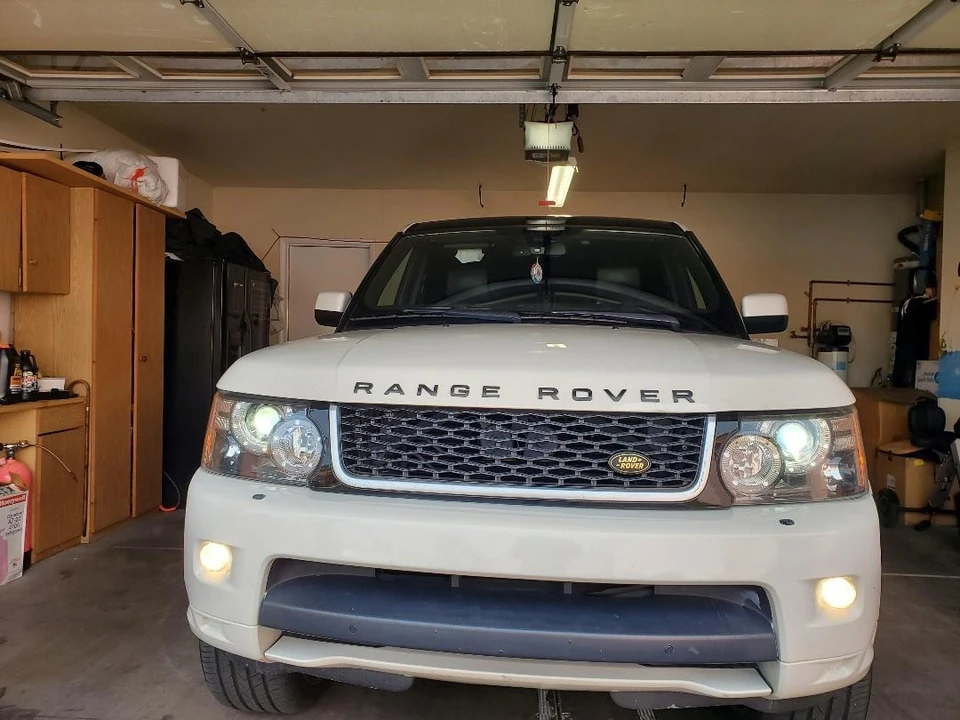 2010 Land Rover Range Rover Sport L320 - Image 11 of 20