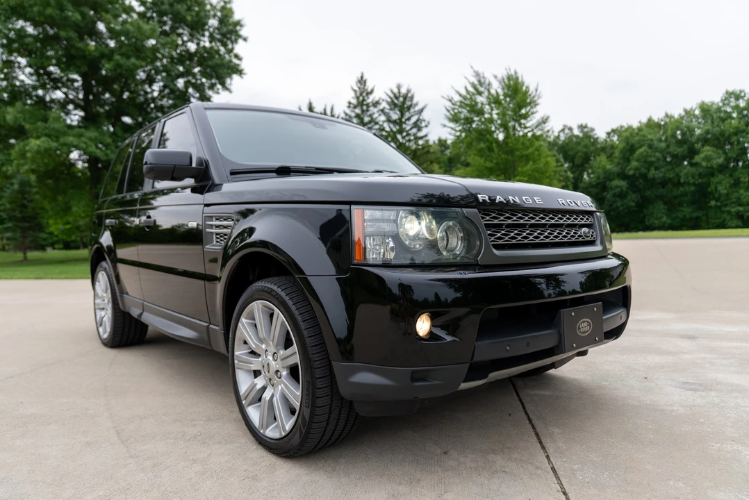 2010 Land Rover Range Rover Sport - Image 27 of 31
