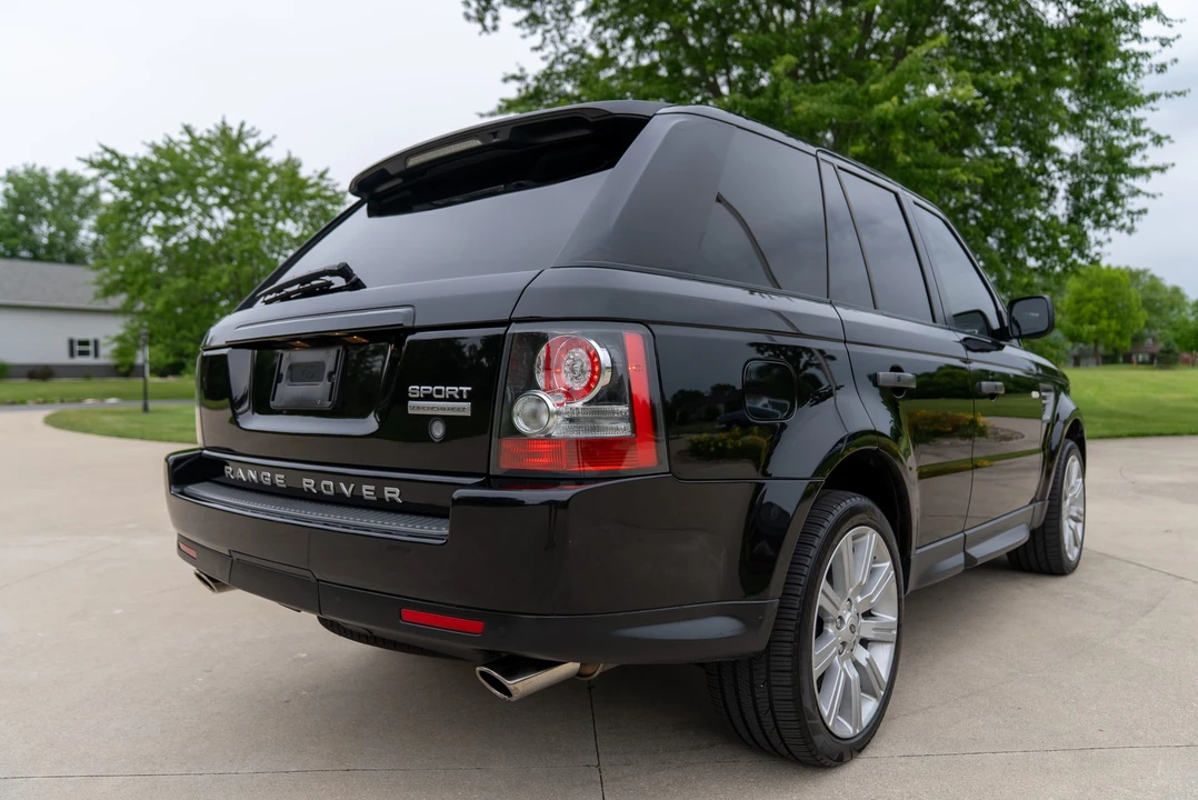 2010 Land Rover Range Rover Sport - Image 29 of 31