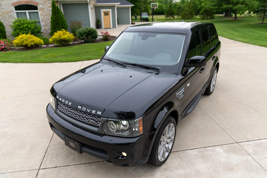 2010 Land Rover Range Rover Sport - Image 18 of 31