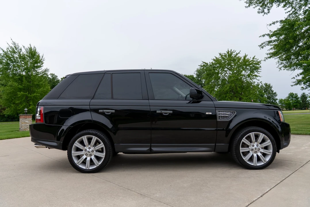 2010 Land Rover Range Rover Sport - Image 10 of 31
