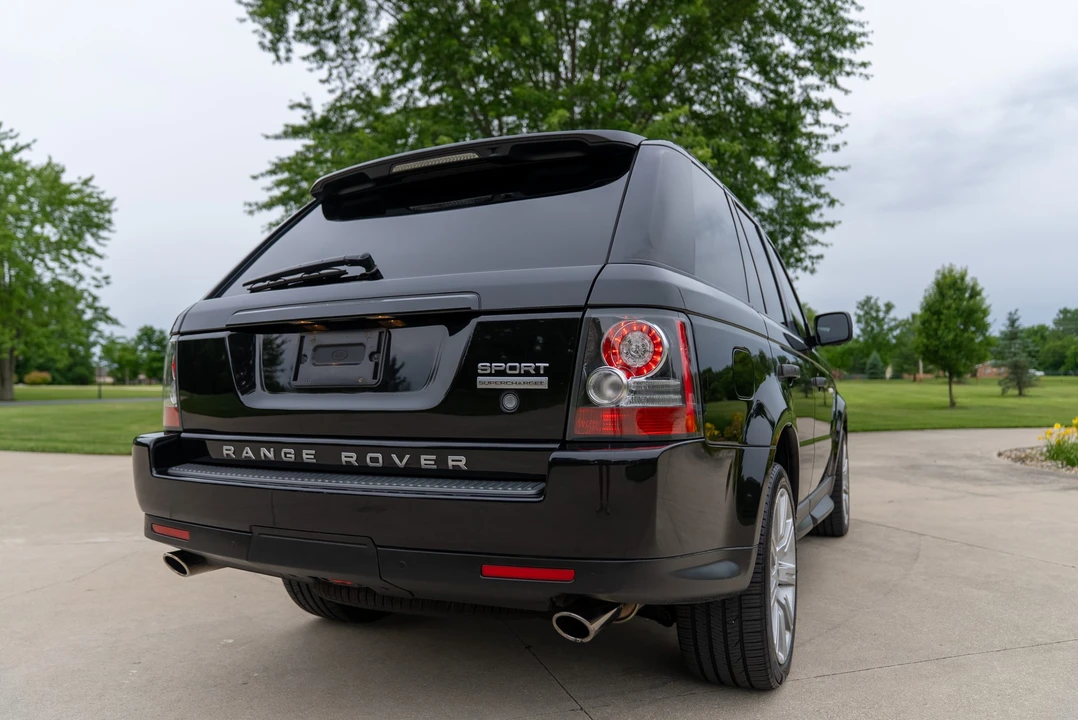 2010 Land Rover Range Rover Sport - Image 12 of 31