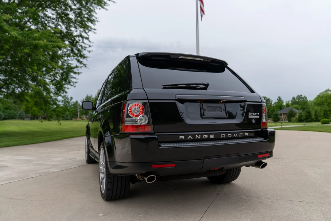 2010 Land Rover Range Rover Sport - Image 14 of 31