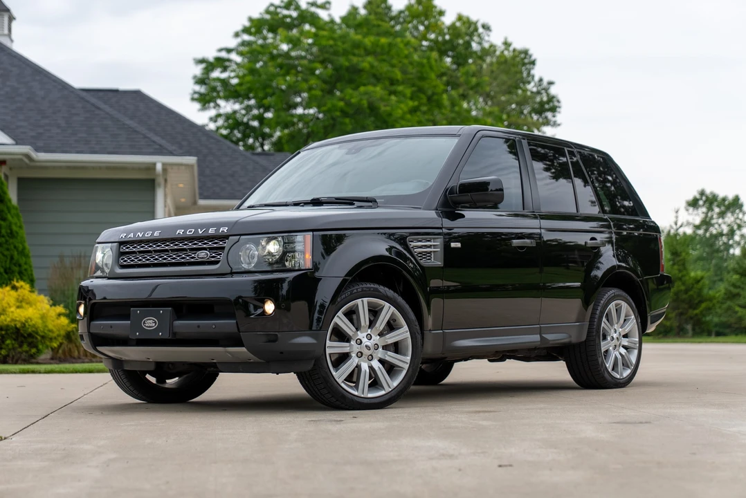 2010 Land Rover Range Rover Sport - Image 2 of 31