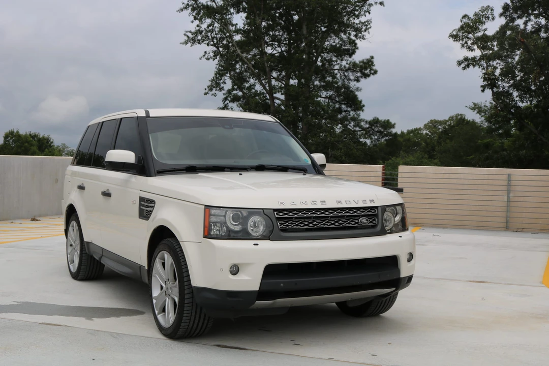 2010 Land Rover Range Rover Sport Supercharged L320 - Image 4 of 31