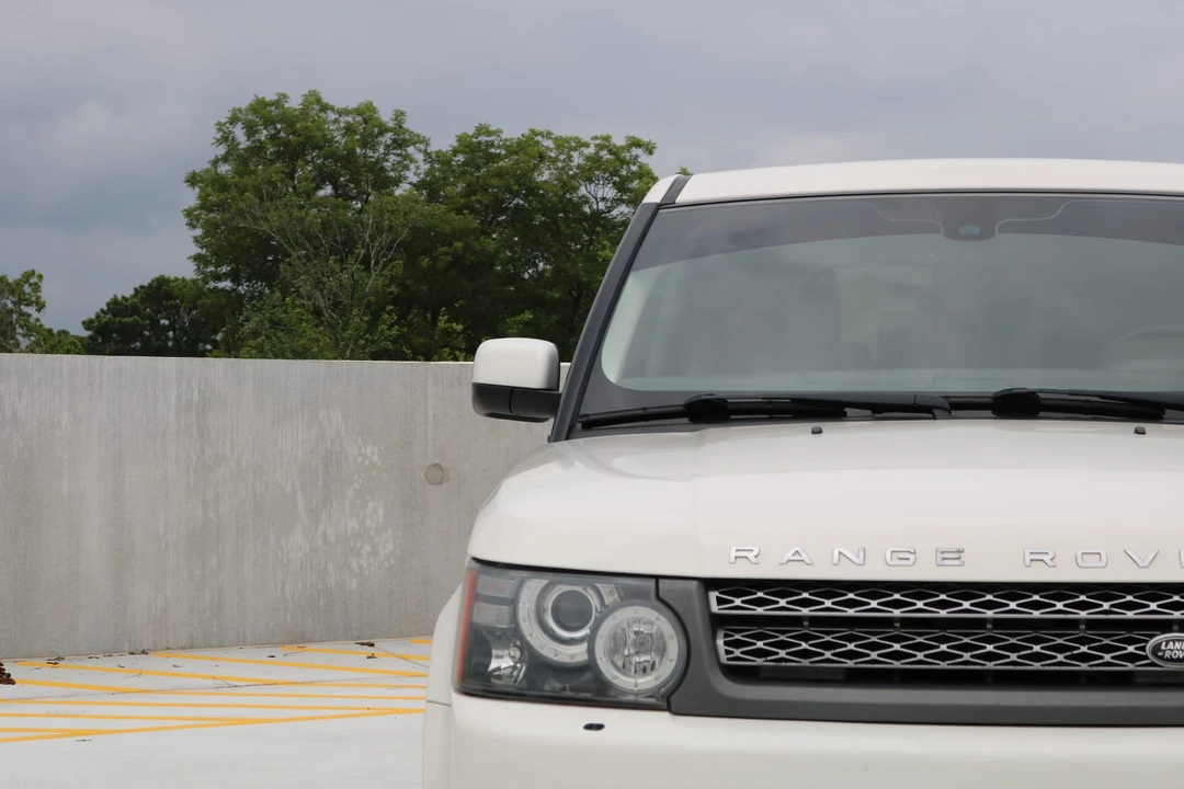 2010 Land Rover Range Rover Sport Supercharged L320 - Image 25 of 31