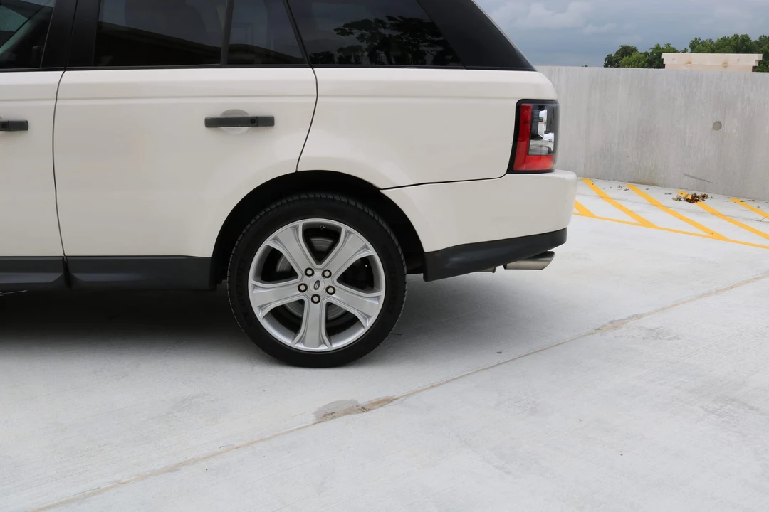 2010 Land Rover Range Rover Sport Supercharged L320 - Image 19 of 31