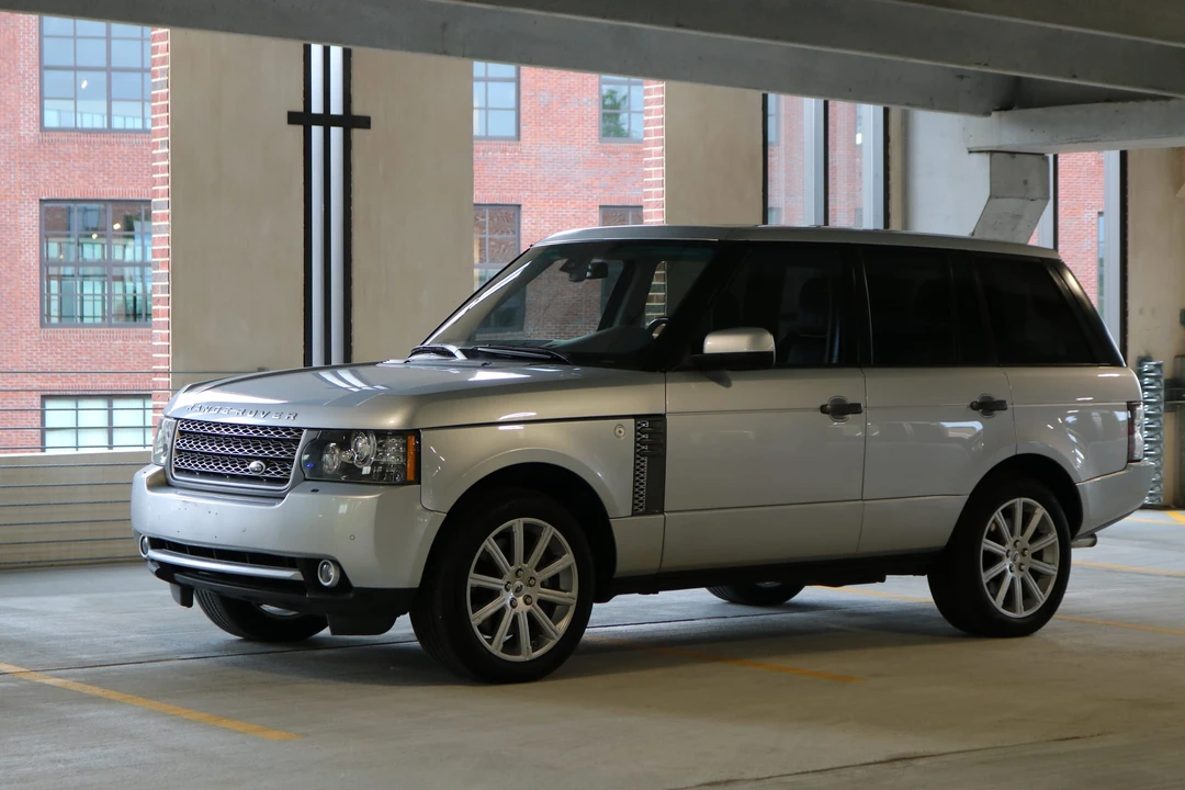 2010 Land Rover Range Rover L322 - Image 6 of 31