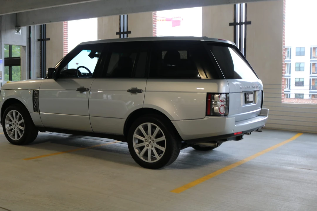 2010 Land Rover Range Rover L322 - Image 20 of 31