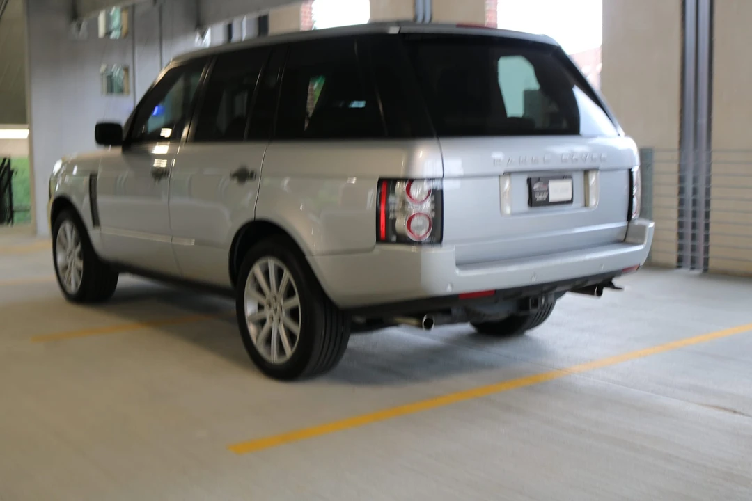 2010 Land Rover Range Rover L322 - Image 24 of 31