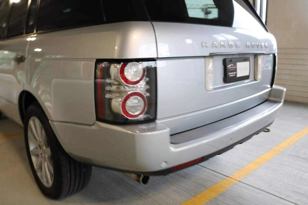2010 Land Rover Range Rover L322 - Image 26 of 31