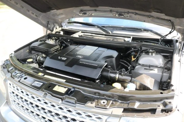 2010 Land Rover Range Rover L322 - Image 6 of 7