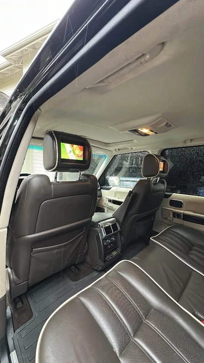 2010 Land Rover Range Rover L322 - Image 19 of 20