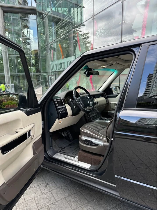 2010 Land Rover Range Rover L322 - Image 14 of 20