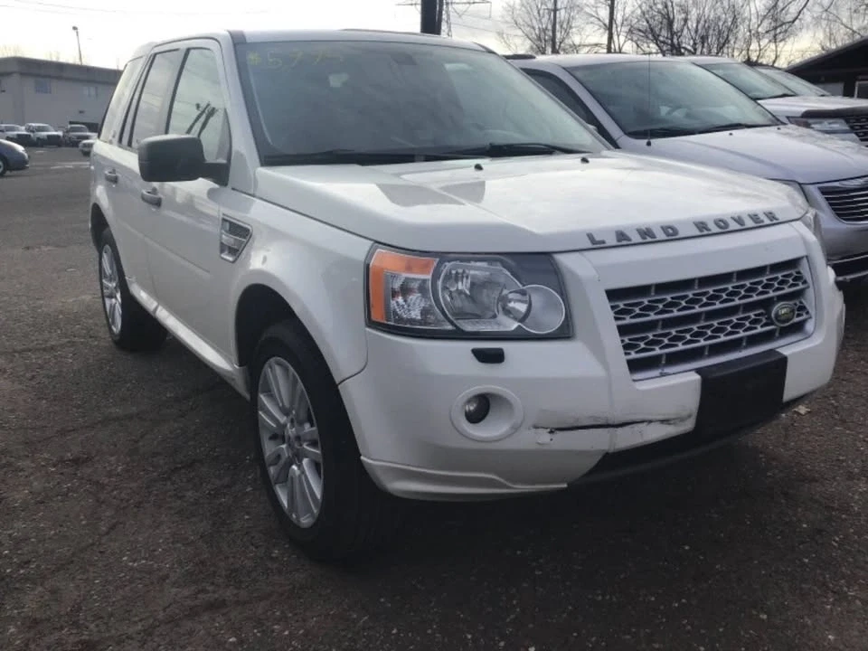 2010 Land Rover Freelander - Image 2 of 9