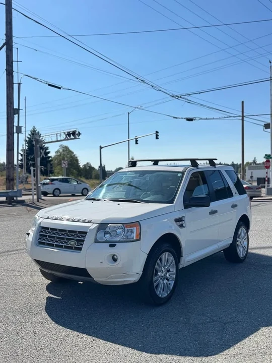 2010 Land Rover Freelander - Image 2 of 10