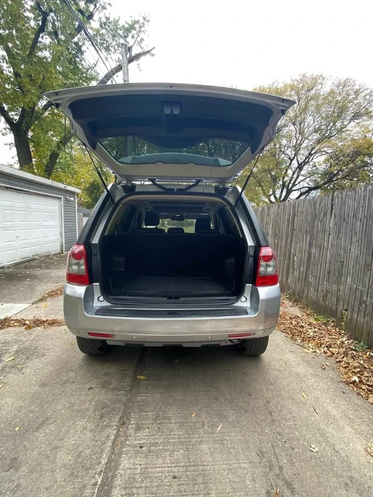 2010 Land Rover Freelander - Image 3 of 9