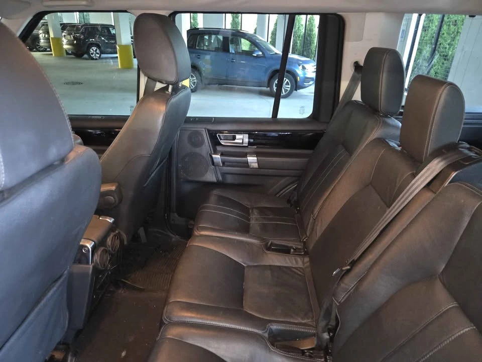 2010 Land Rover Discovery 4th Gen - Image 14 of 18