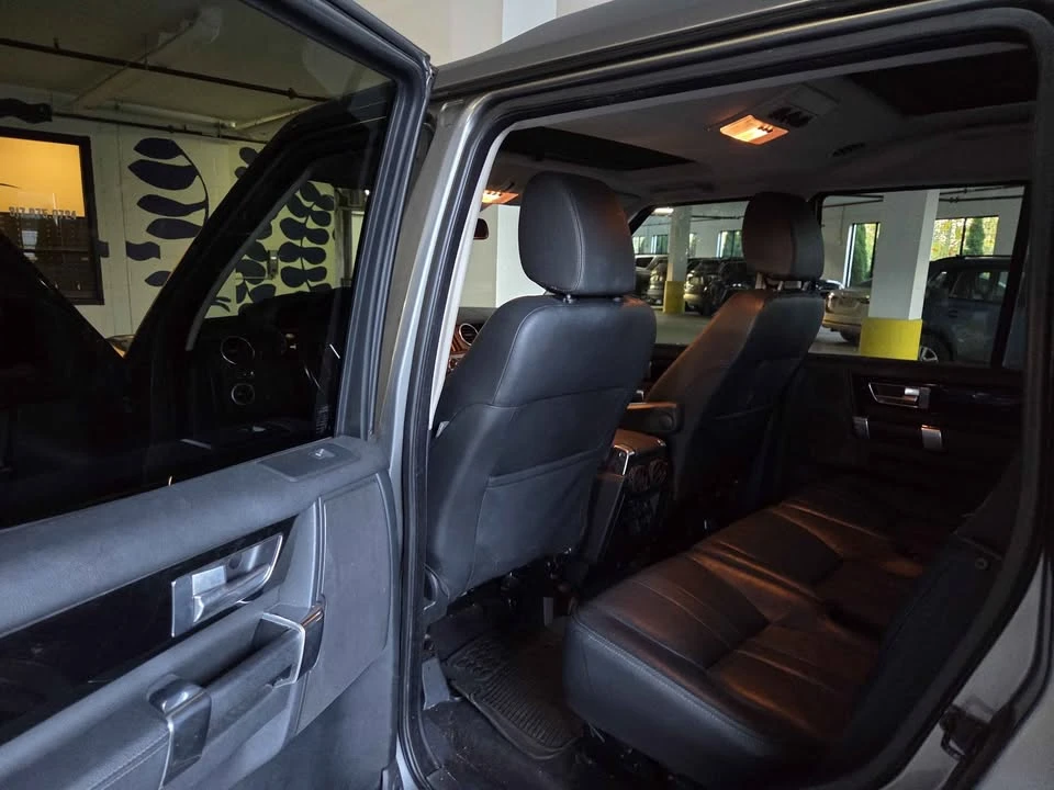 2010 Land Rover Discovery 4th Gen - Image 7 of 18